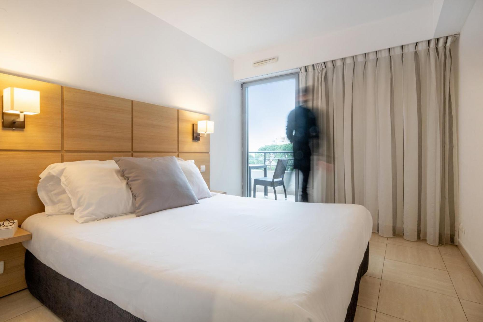 Nemea Appart Hotel Le Lido Cagnes Sur Mer Εξωτερικό φωτογραφία